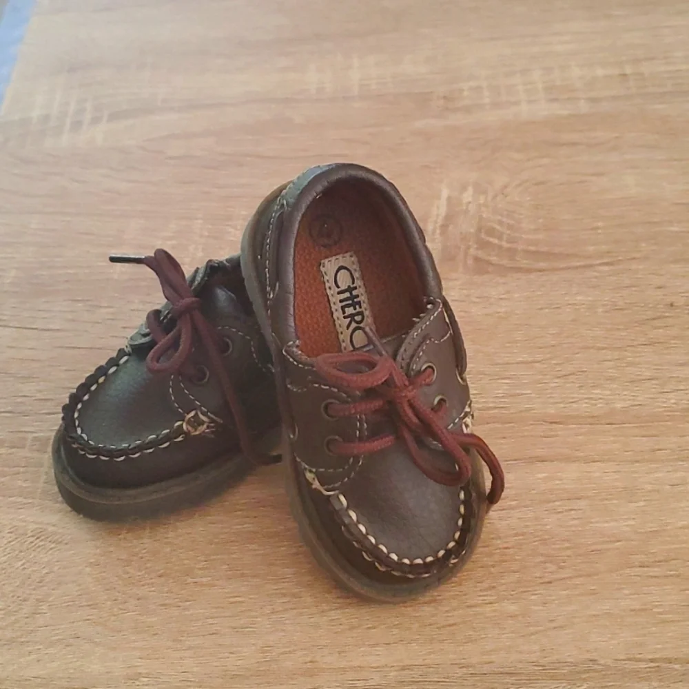 Cherokee toddler boat shoe. 4